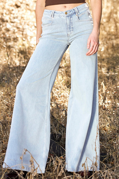 Superstretch Wide Leg Jeans - Light Wash