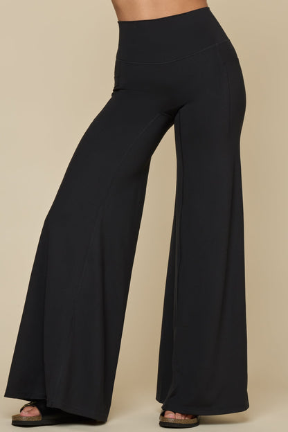 Supersculpt™ Wide Legging - Black