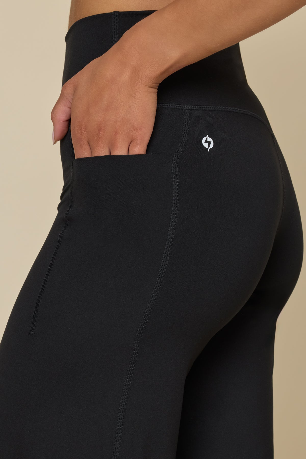 Supersculpt™ Wide Legging - Black
