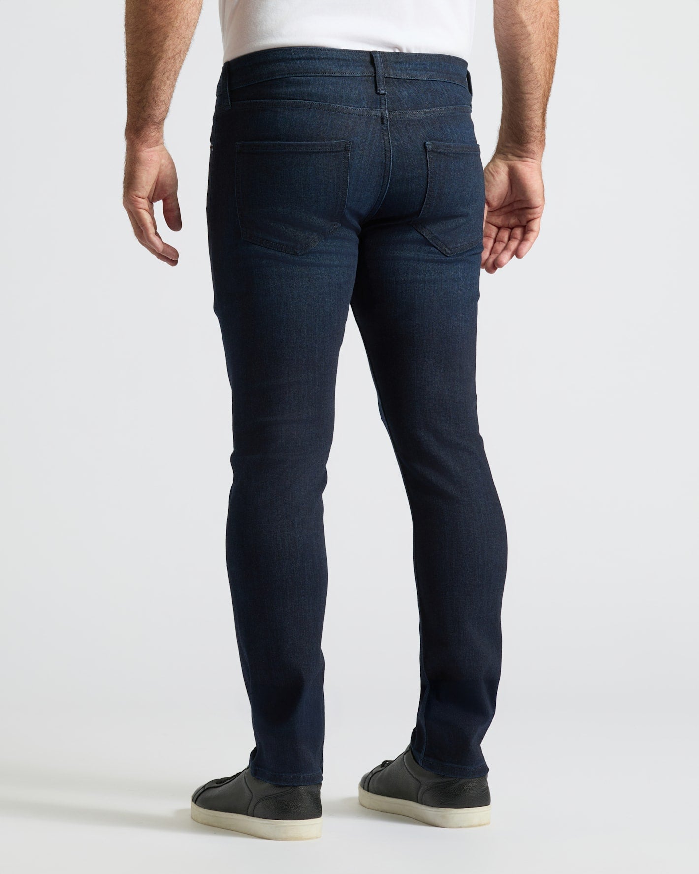 Slim Indigo and Medium Wash Comfort Stretch Jeans 2-Pack