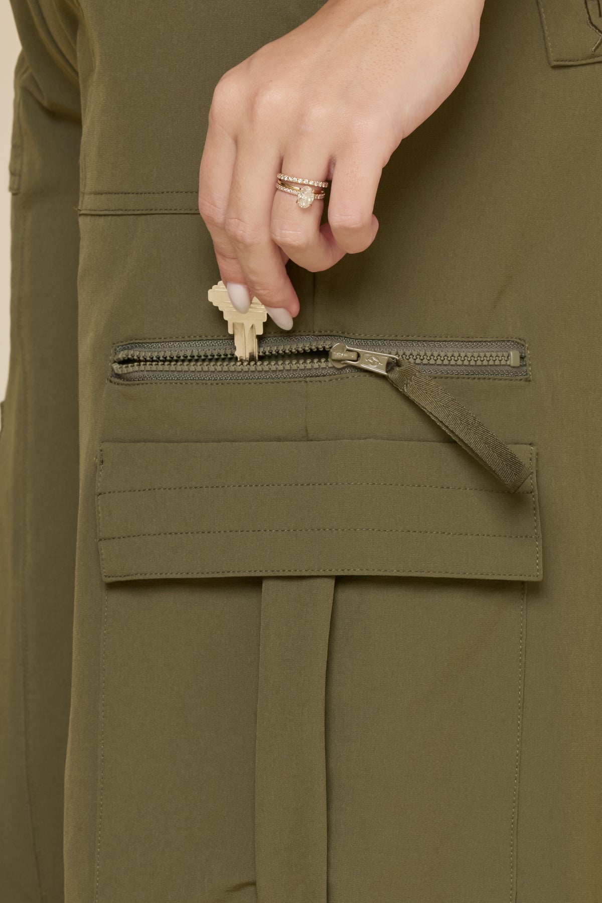 Y2K Cargo Pant - Dark Olive