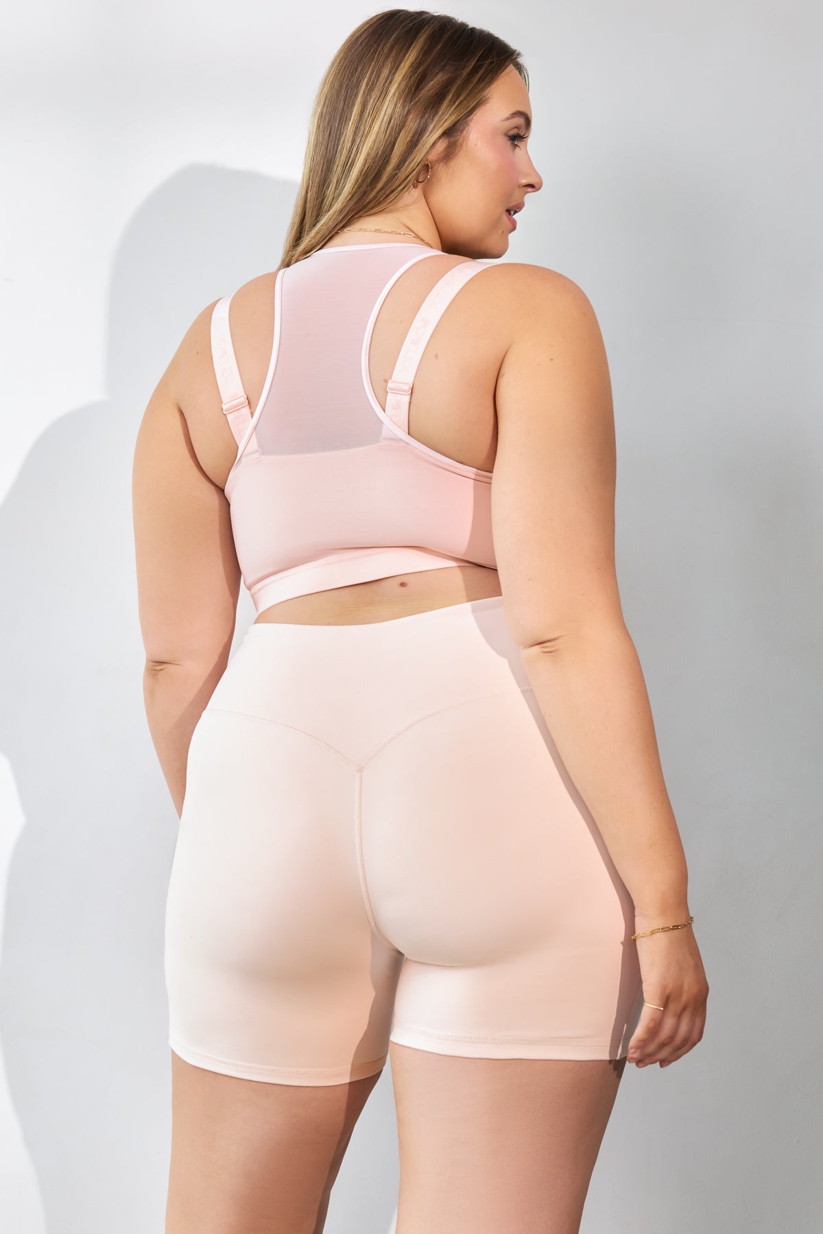 Supersculpt™ Midi Short with Pockets - Tutu Pink